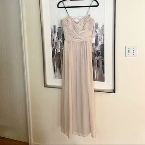 Gorgeous Monique Lhuillier gown, size 10.